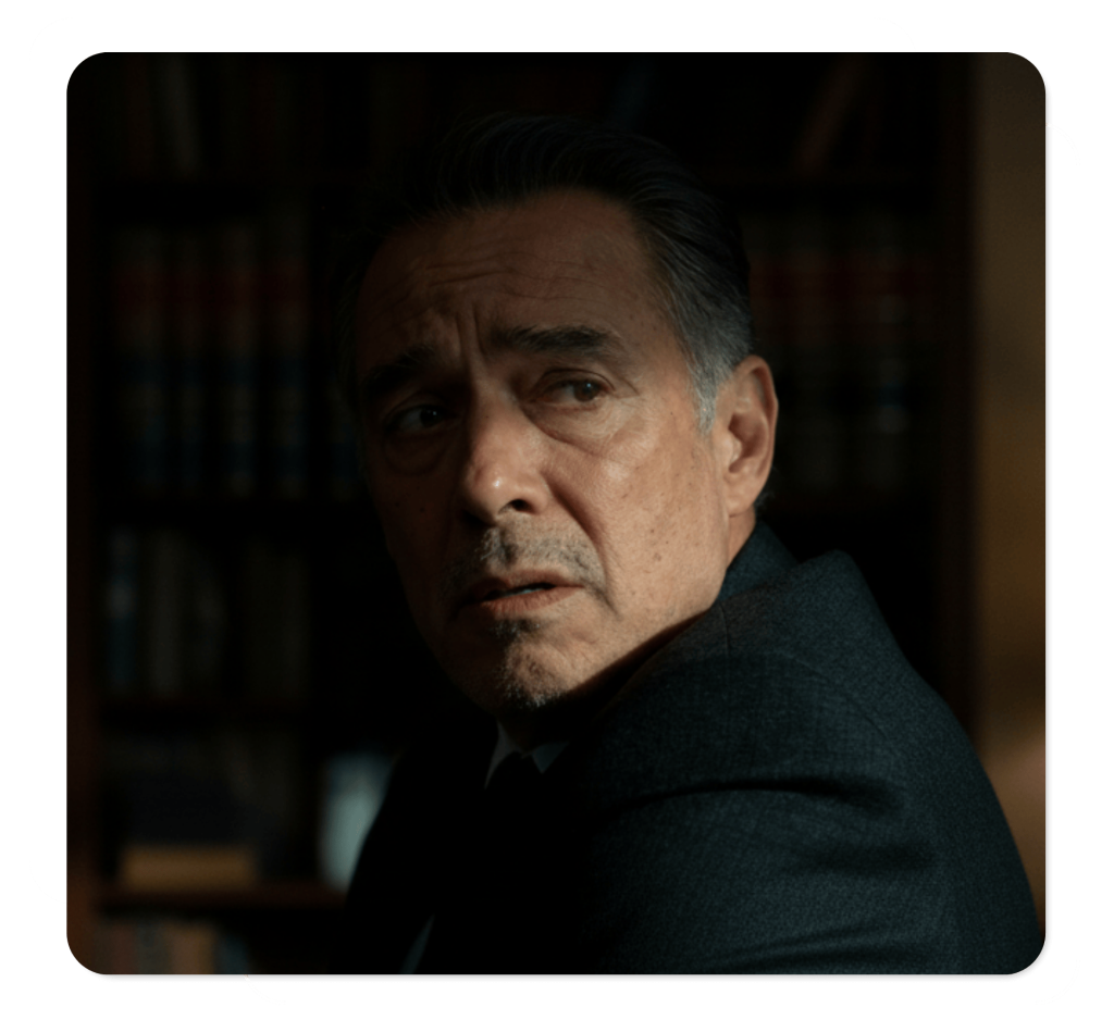 Executivo de empresa se sente totalmente perdido com uma expressão de dor e frustração diante do consumo de pornografia. Precisa de um psicólogo.