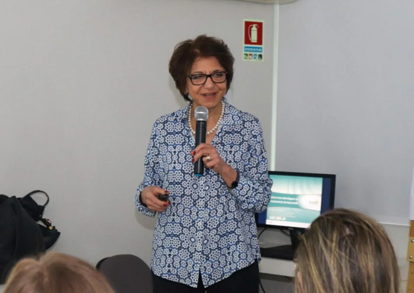Palestra sobre sexualidade feminina no curso do Inpa